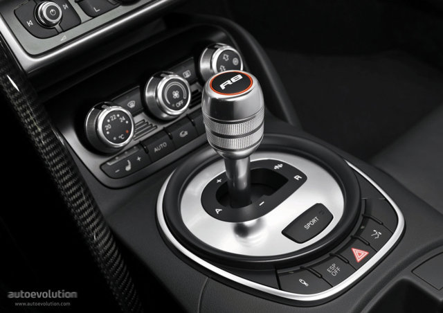 Audi R8 photo 54