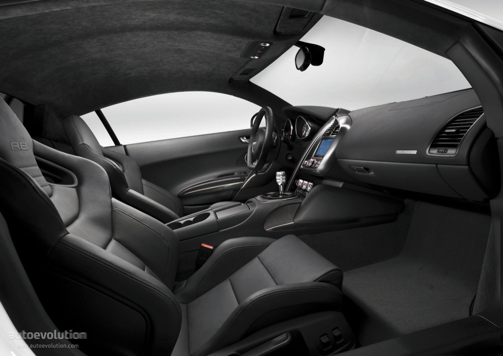 Audi R8 photo 55
