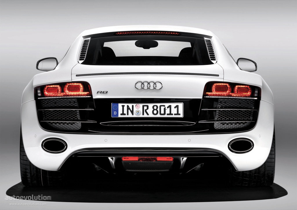 Audi R8 photo 7
