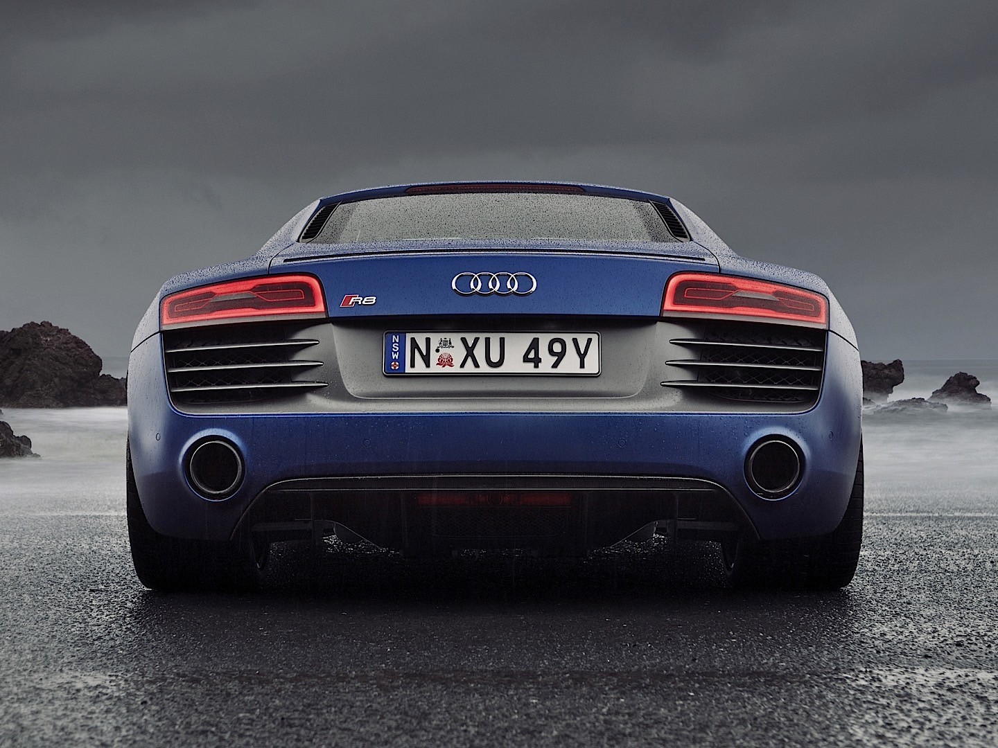Audi R8 photo 8