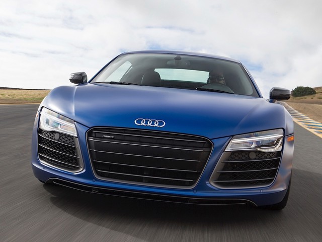 Audi R8 photo 22