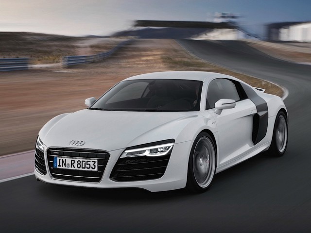 Audi R8 photo 40