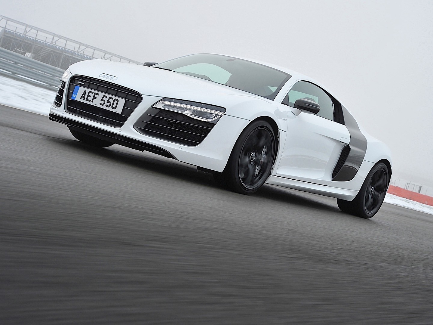 Audi R8 photo 52