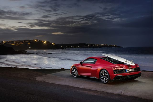 Audi R8 foto 11
