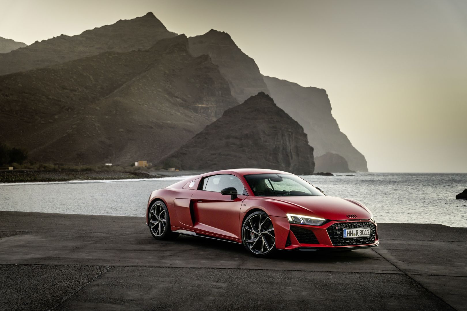 Audi R8 photo 14