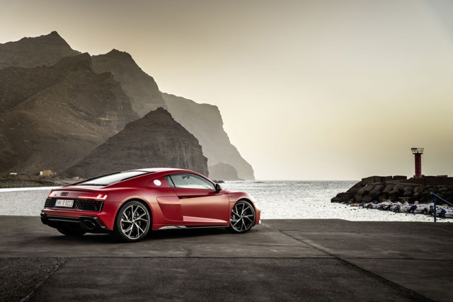Audi R8 foto 15