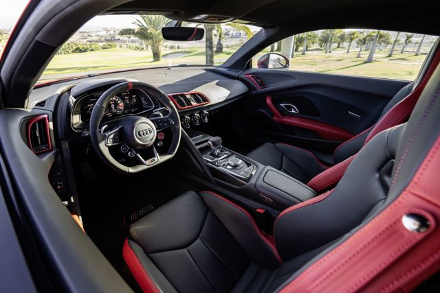 Audi R8 foto 34