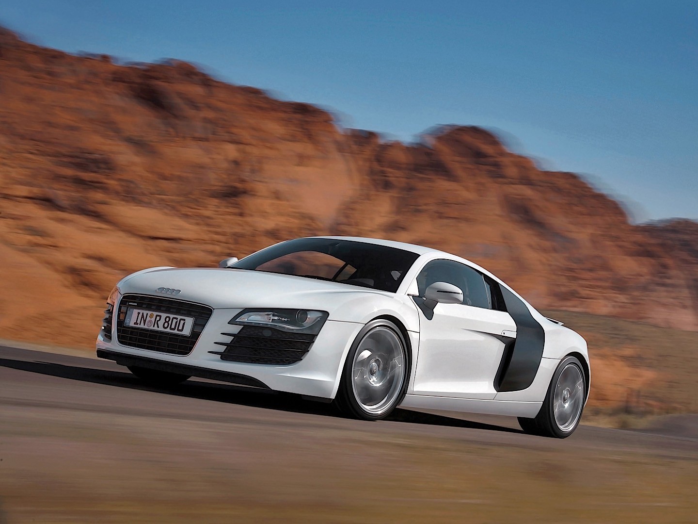 Audi R8 photo 46