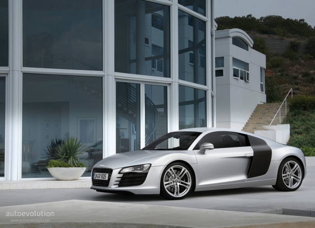 Audi R8 photo 6