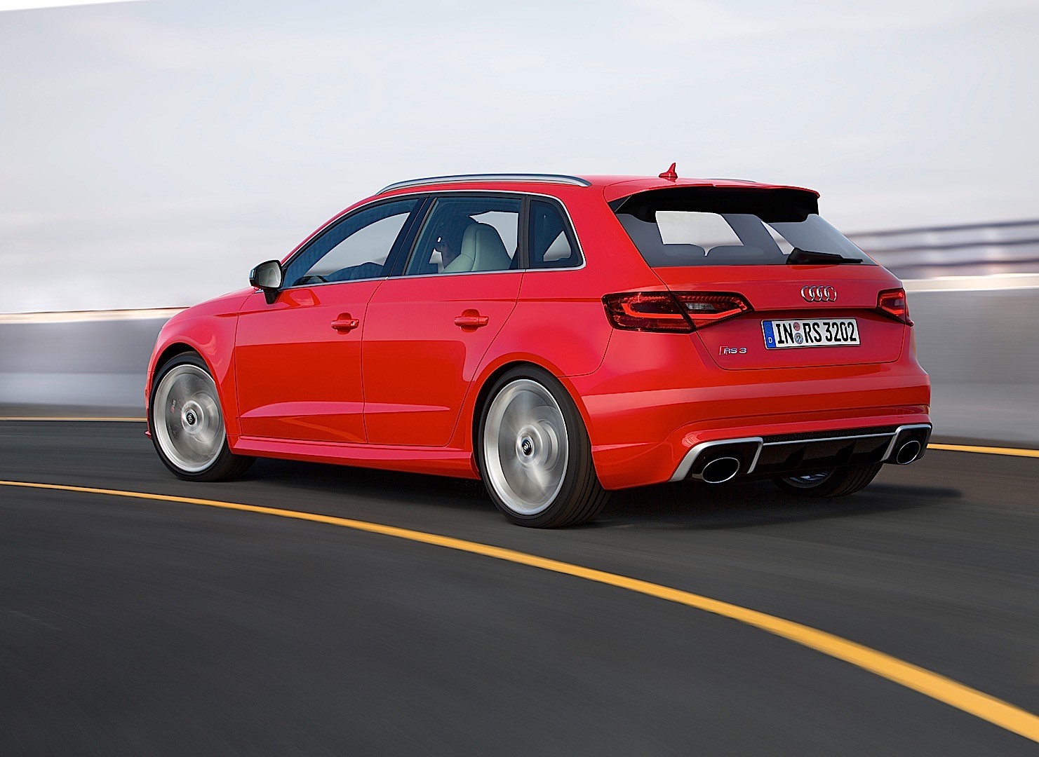 Audi Rs 3 Sportback photo 10