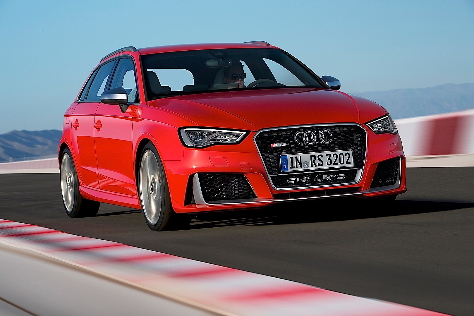 Audi Rs 3 Sportback photo 14