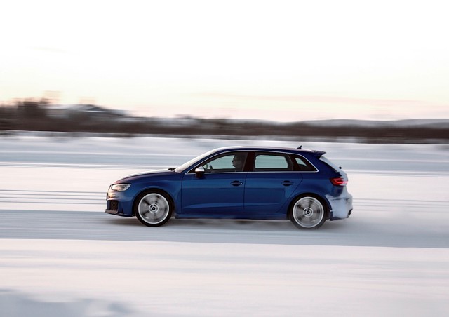 Audi Rs 3 Sportback Foto 16