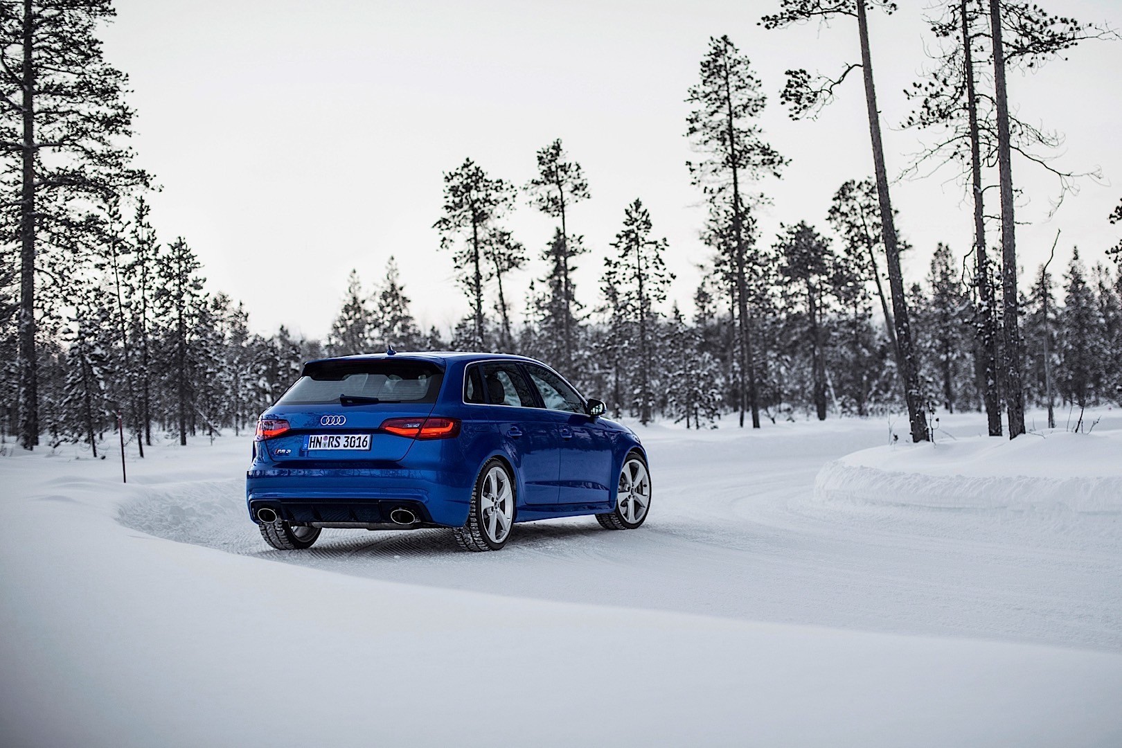 Audi Rs 3 Sportback photo 17