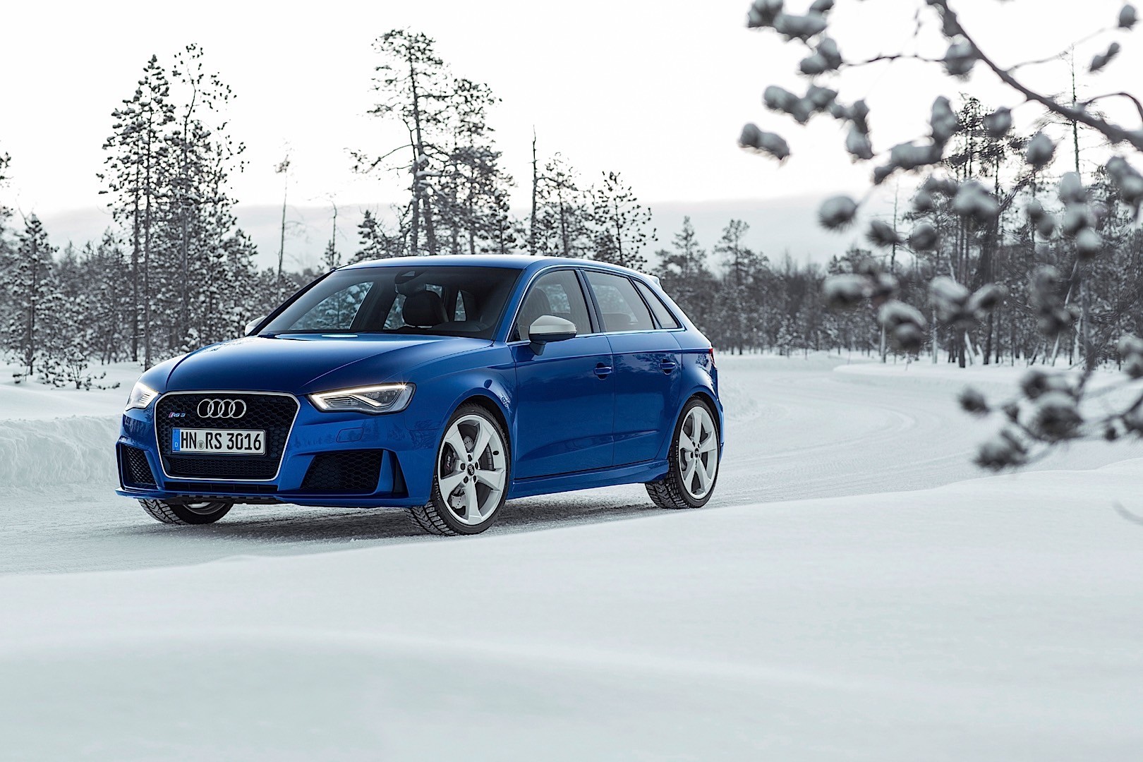 Audi Rs 3 Sportback photo 3