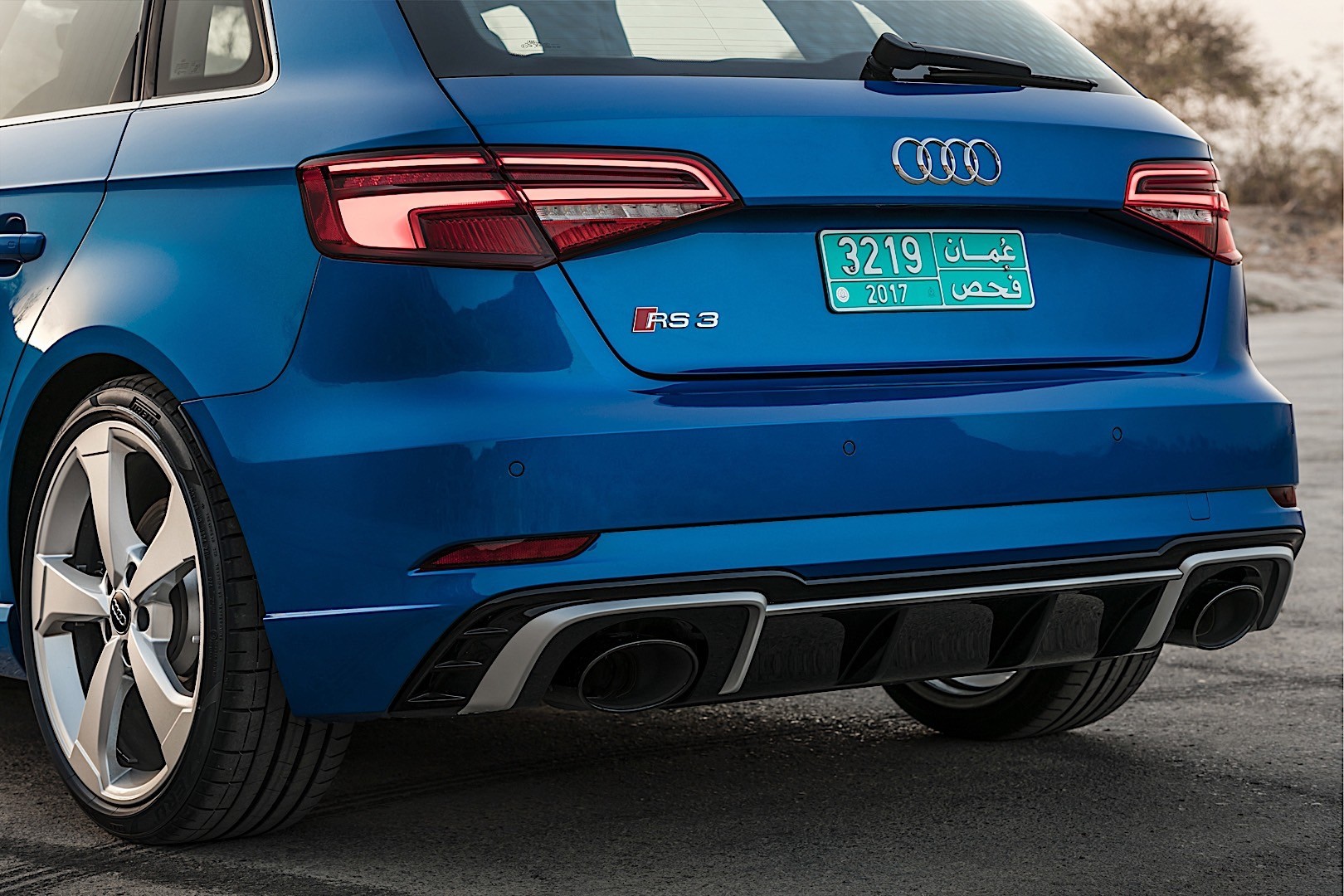 Audi Rs 3 Sportback photo 9