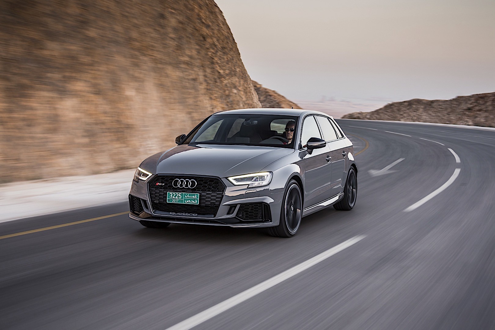 Audi Rs 3 Sportback photo 13