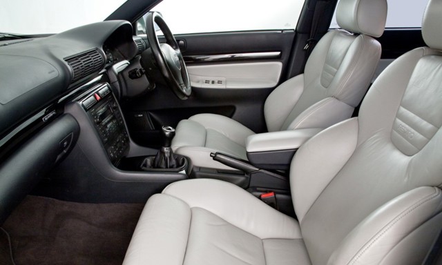 Audi Rs 4 Avant photo 38