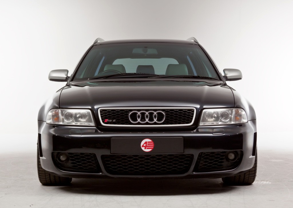 Audi Rs 4 Avant photo 14