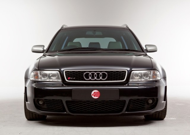 Audi Rs 4 Avant photo 14