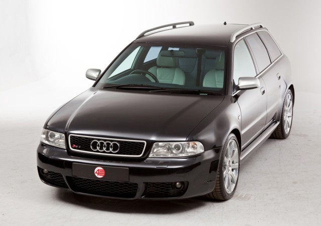 Audi Rs 4 Avant photo 15