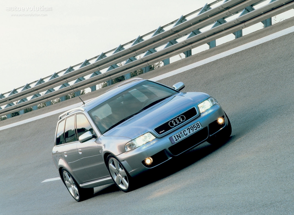 Audi Rs 4 Avant photo 3