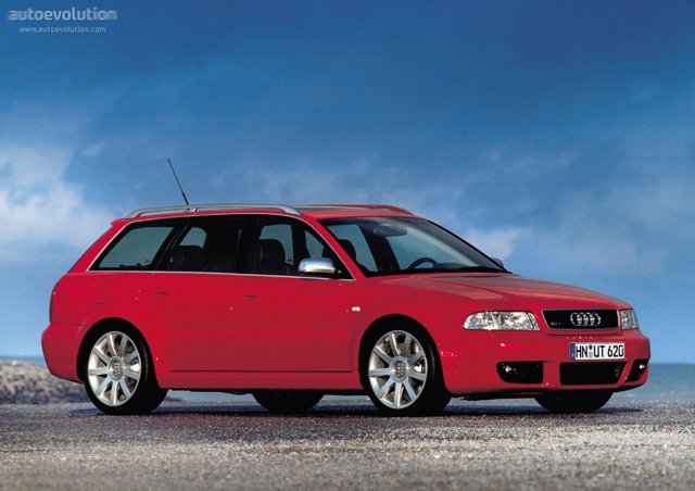 Audi Rs 4 Avant photo 7