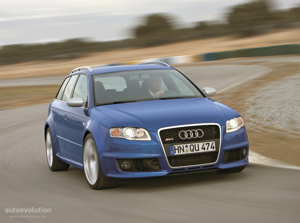 Audi Rs 4 Avant photo 2