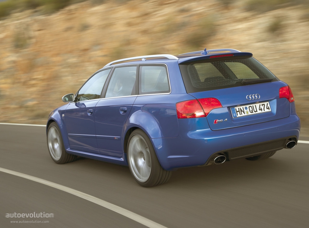 Audi Rs 4 Avant photo 7