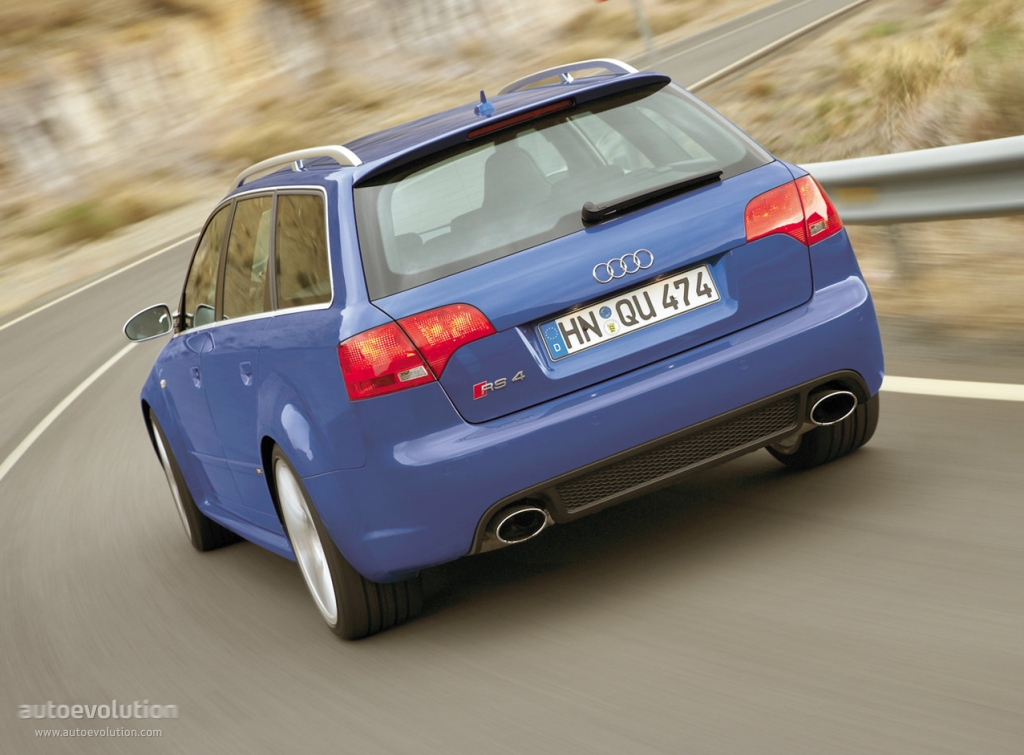 Audi Rs 4 Avant photo 8