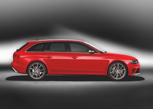 Audi Rs 4 Avant photo 9