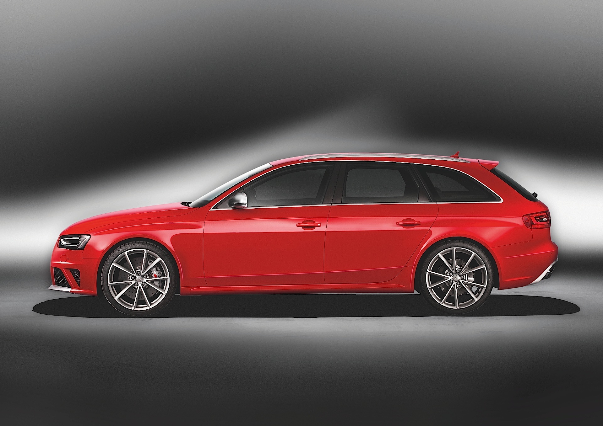 Audi Rs 4 Avant photo 13