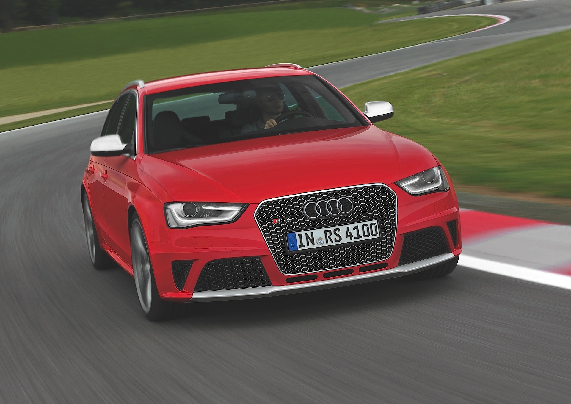 Audi Rs 4 Avant photo 27