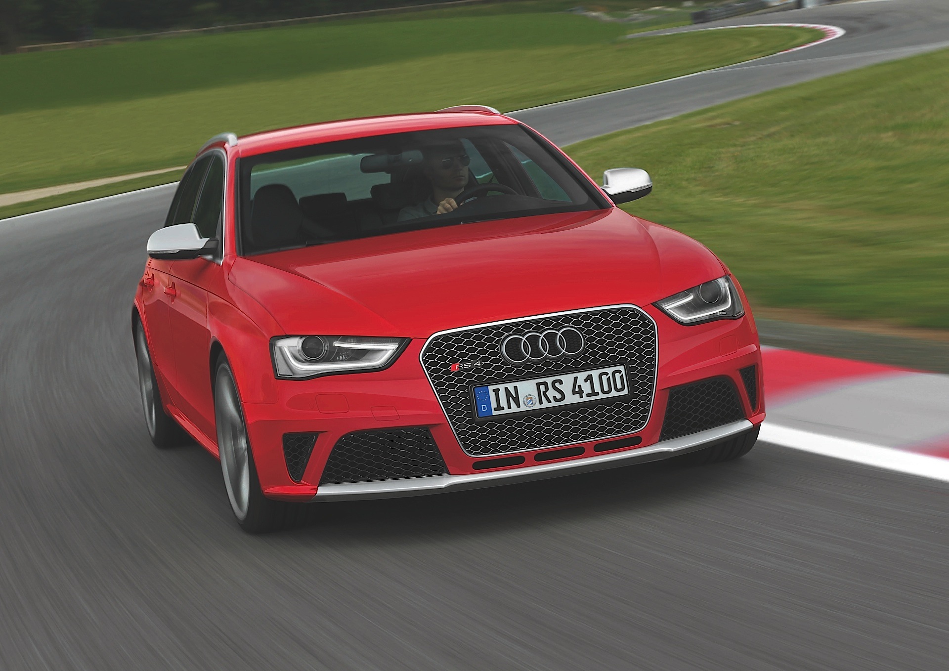 Audi Rs 4 Avant photo 29