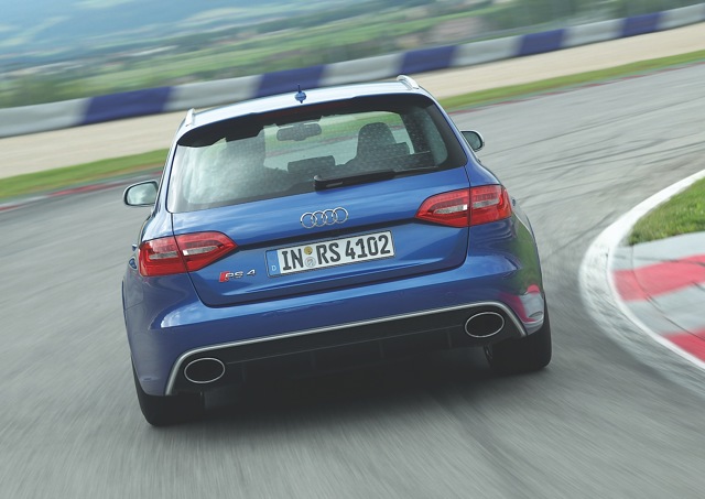 Audi Rs 4 Avant photo 34