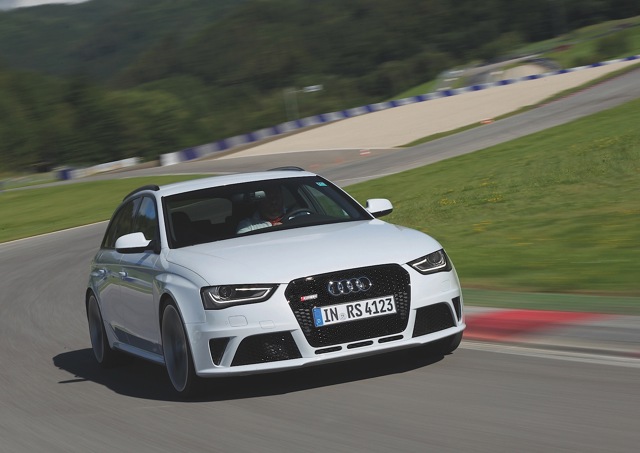 Audi Rs 4 Avant photo 37