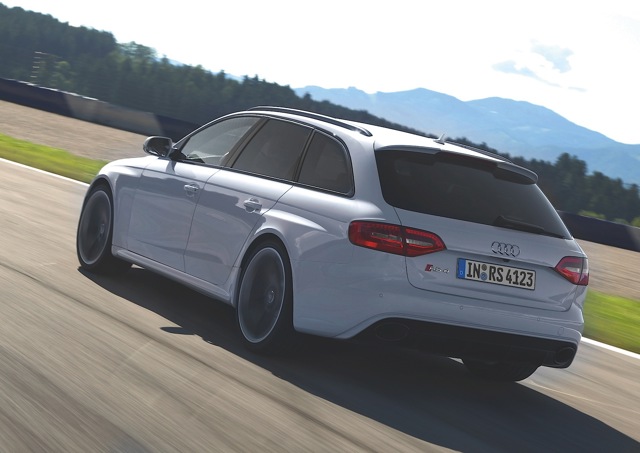 Audi Rs 4 Avant photo 39