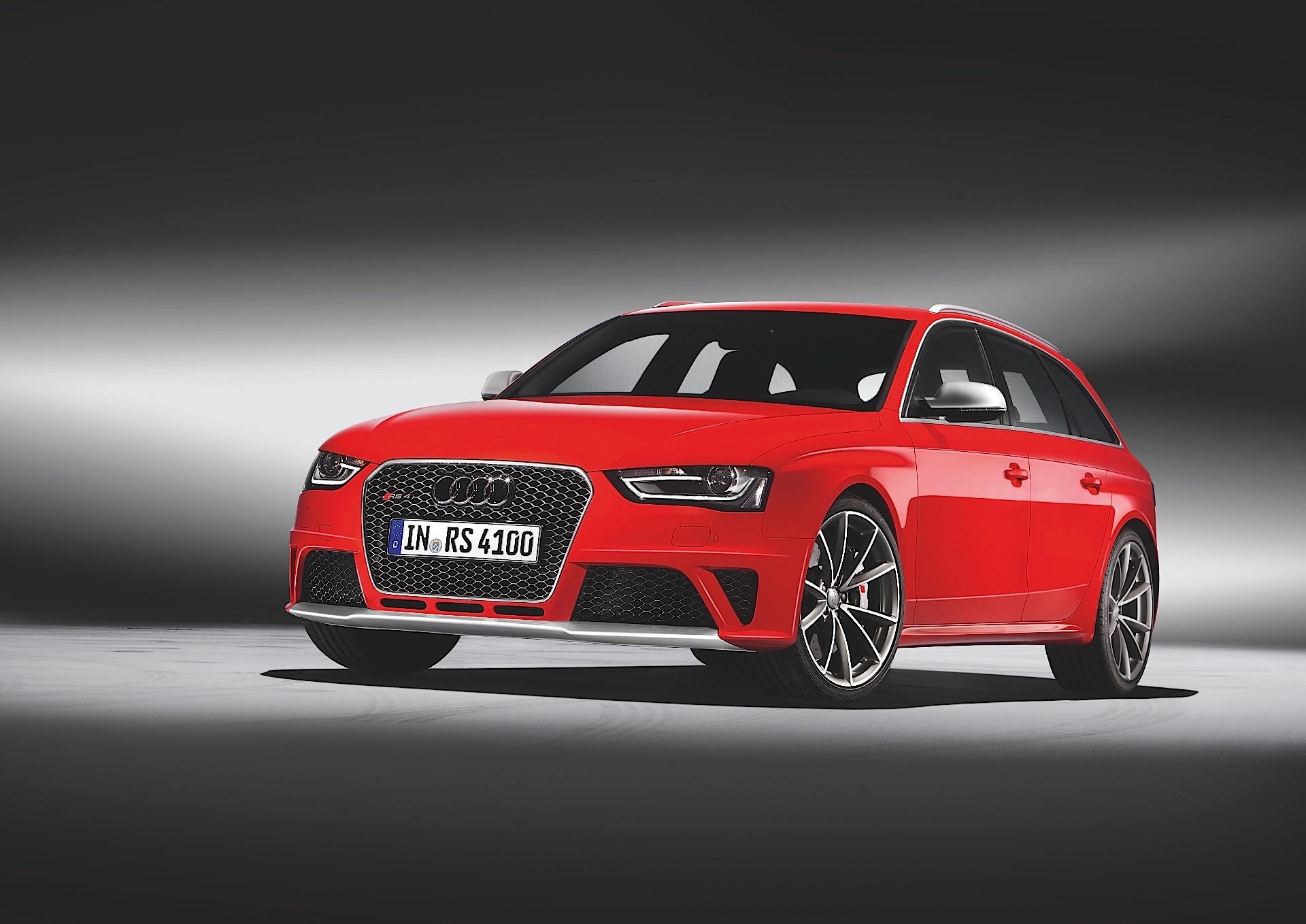 Audi Rs 4 Avant photo 8