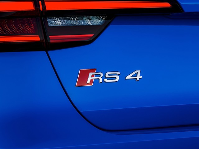 Audi Rs 4 Avant foto 2