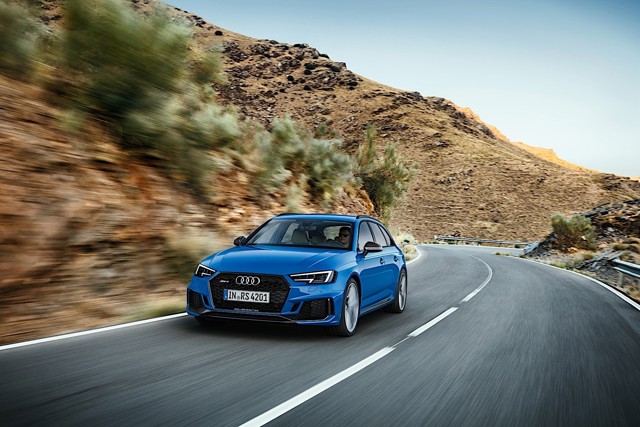 Audi Rs 4 Avant foto 3