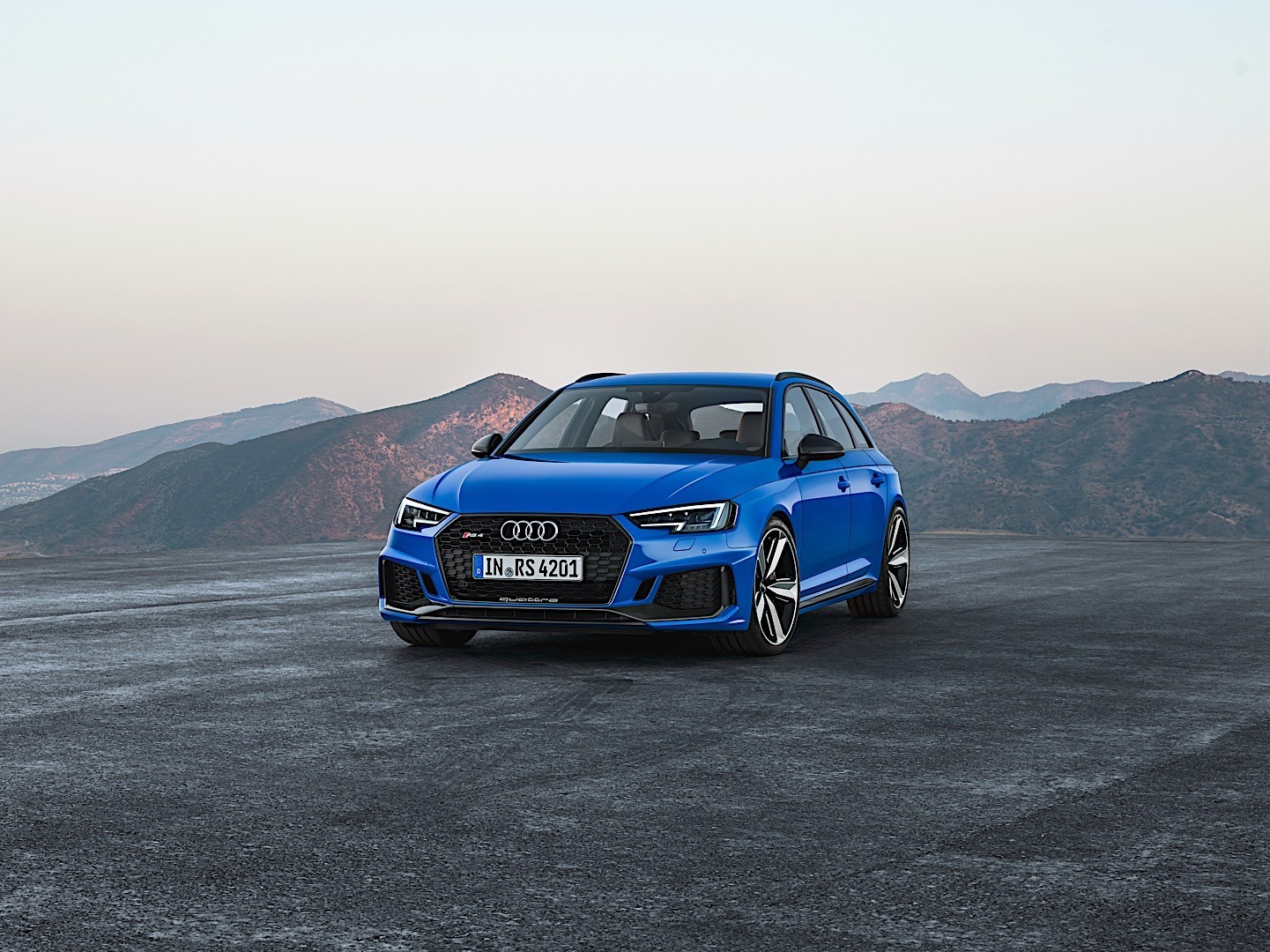 Audi Rs 4 Avant photo 7