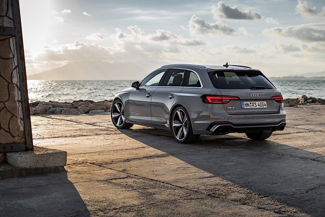 Audi Rs 4 Avant foto 25