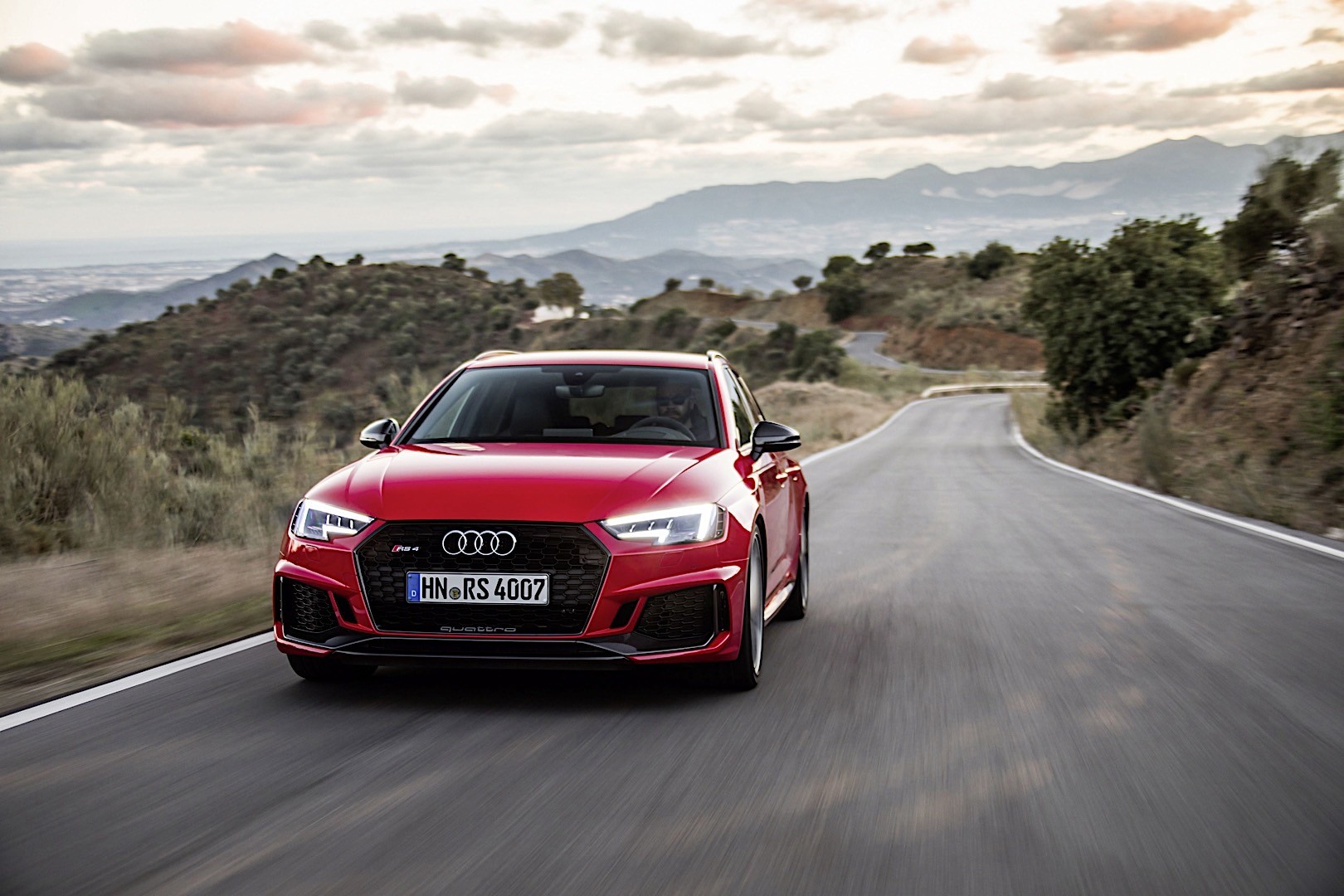 Audi Rs 4 Avant photo 26