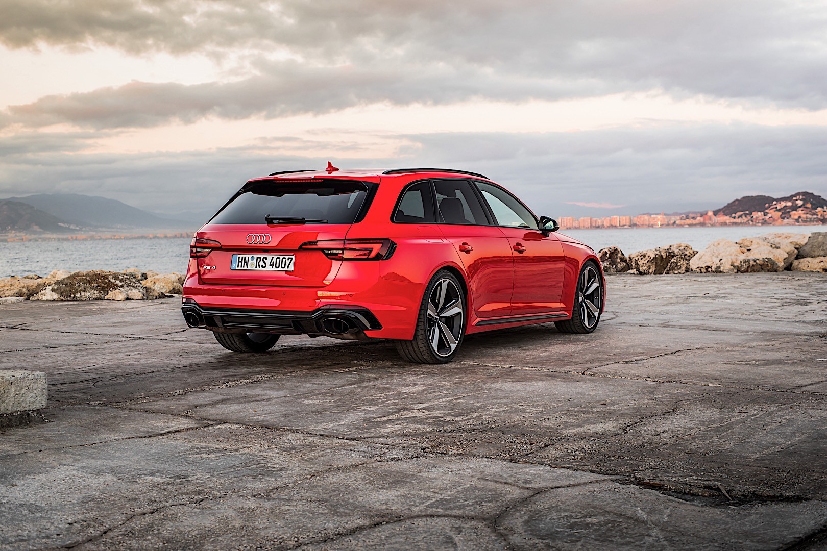 Audi Rs 4 Avant photo 27