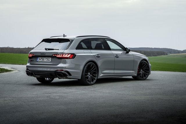 Audi Rs 4 Avant Foto 4