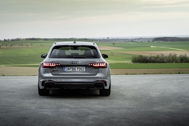 Audi Rs 4 Avant Foto 5