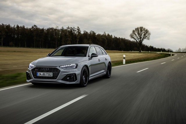 Audi Rs 4 Avant Foto 11