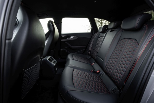 Audi Rs 4 Avant Foto 71