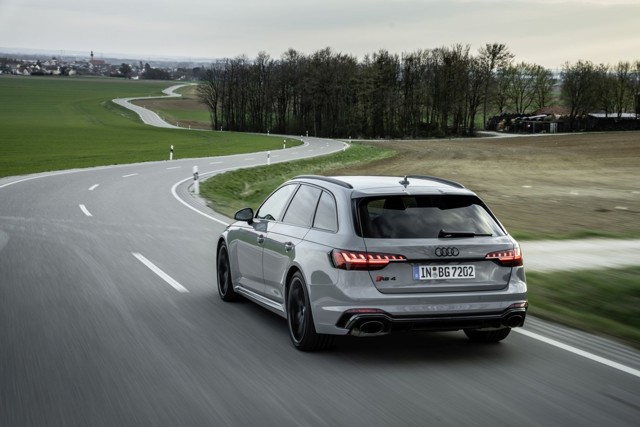 Audi Rs 4 Avant Foto 19
