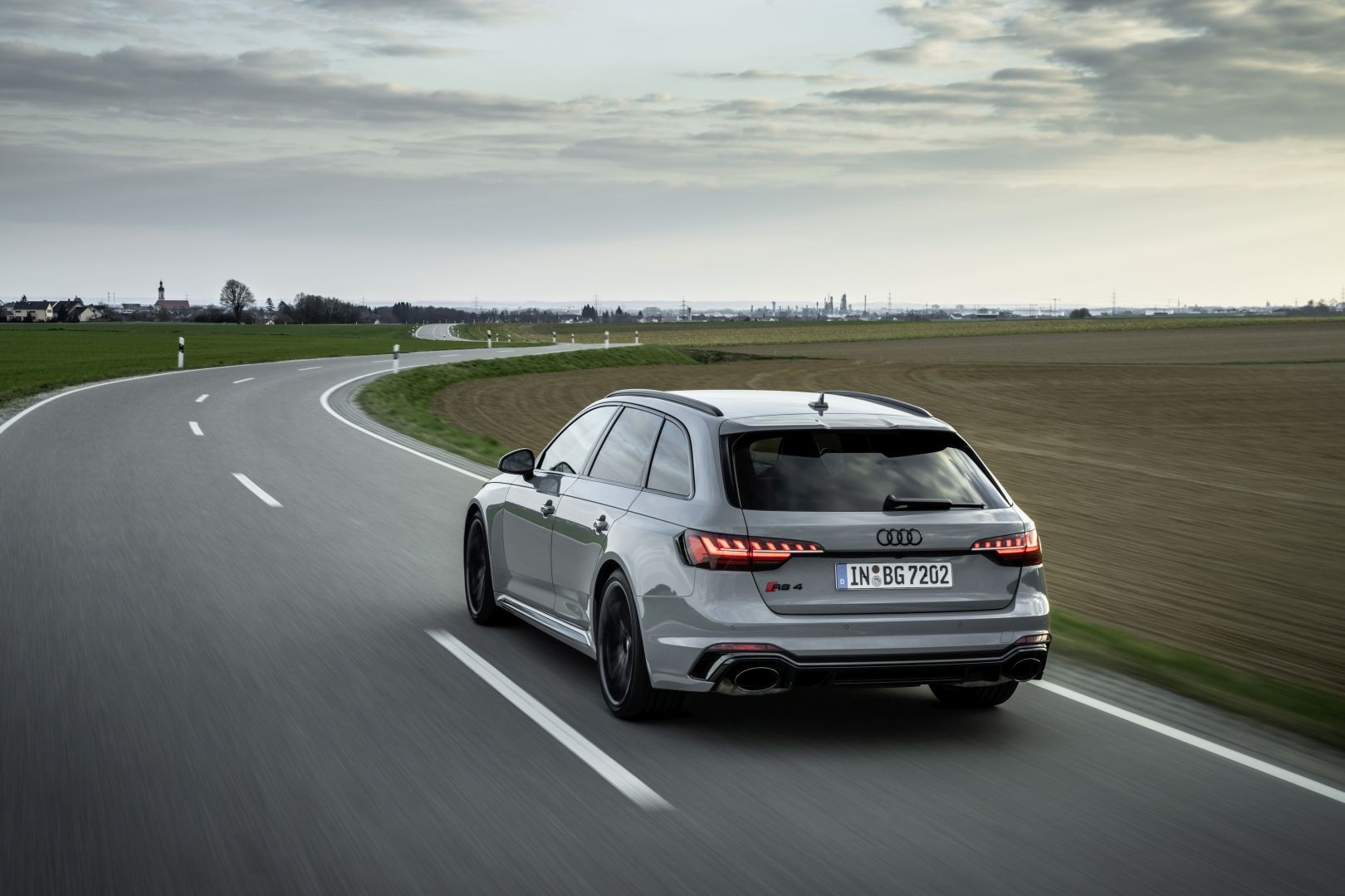 Audi Rs 4 Avant photo 20