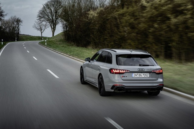 Audi Rs 4 Avant Foto 24